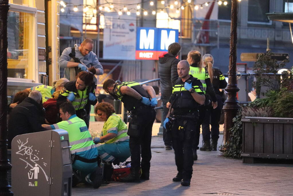 Gewonde na schietpartij, schutter op de vlucht