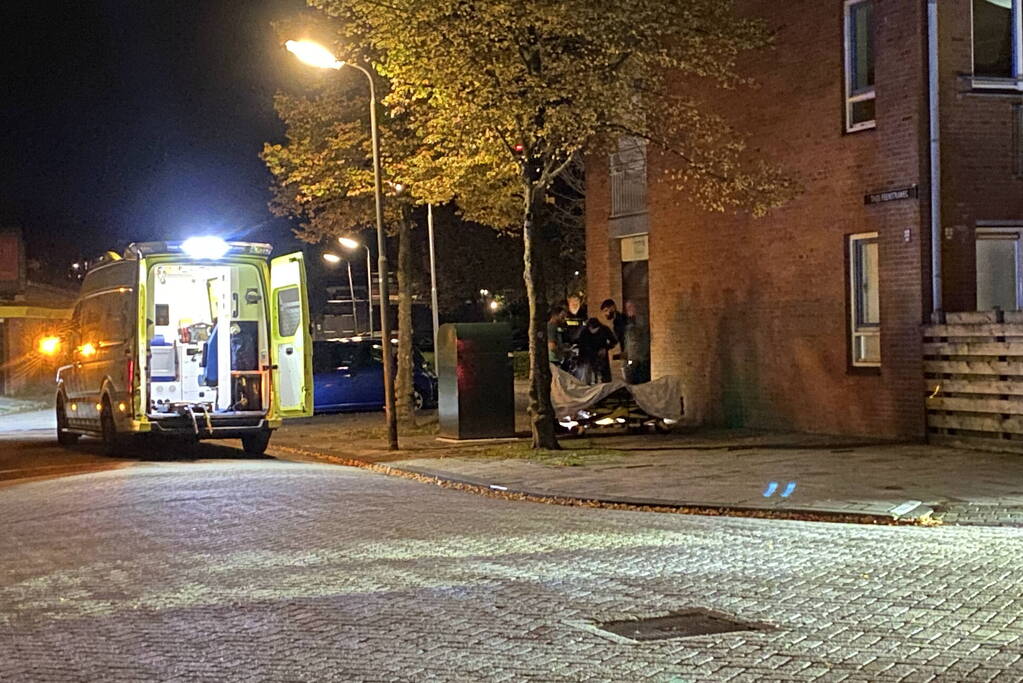 Gewonde bij mogelijke steekpartij