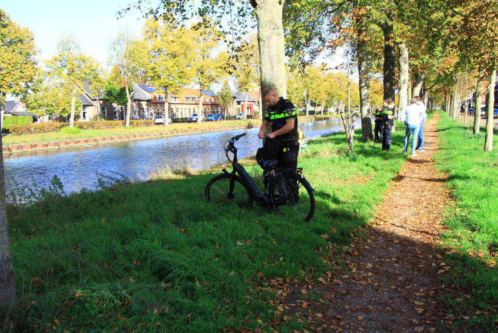 Jongeman naar ziekenhuis gebracht na val in water