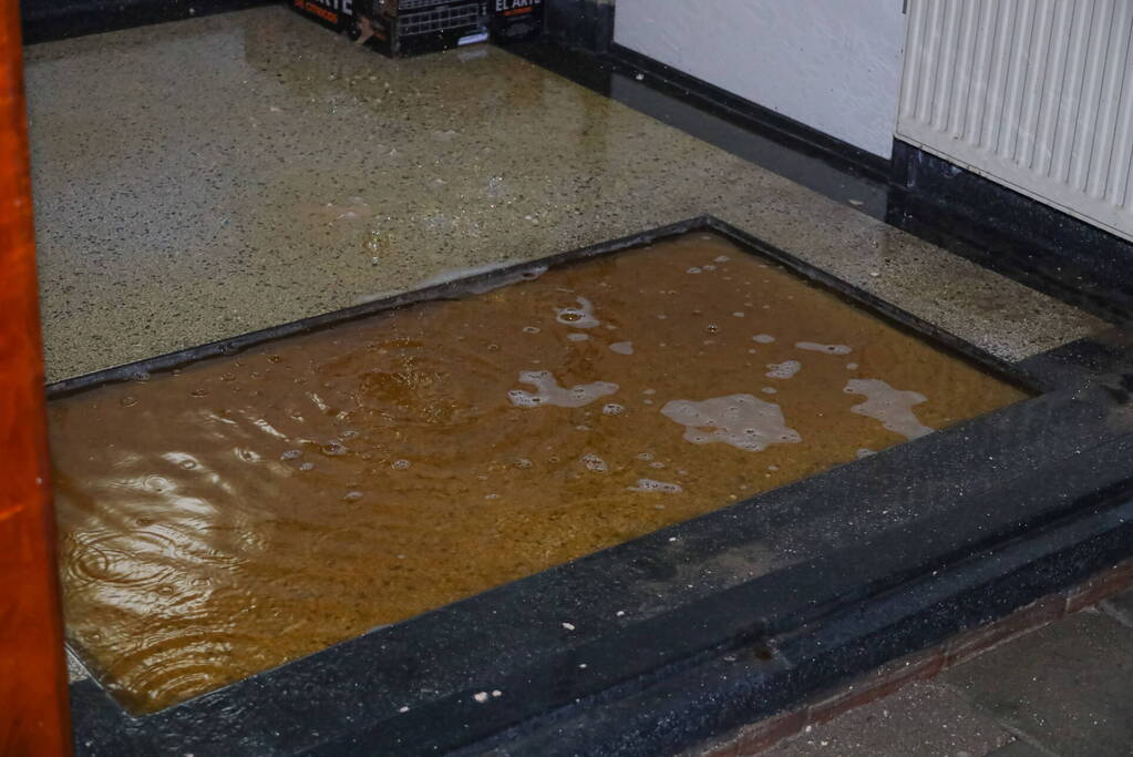 Waterleiding gesprongen bij Kunstcollectief