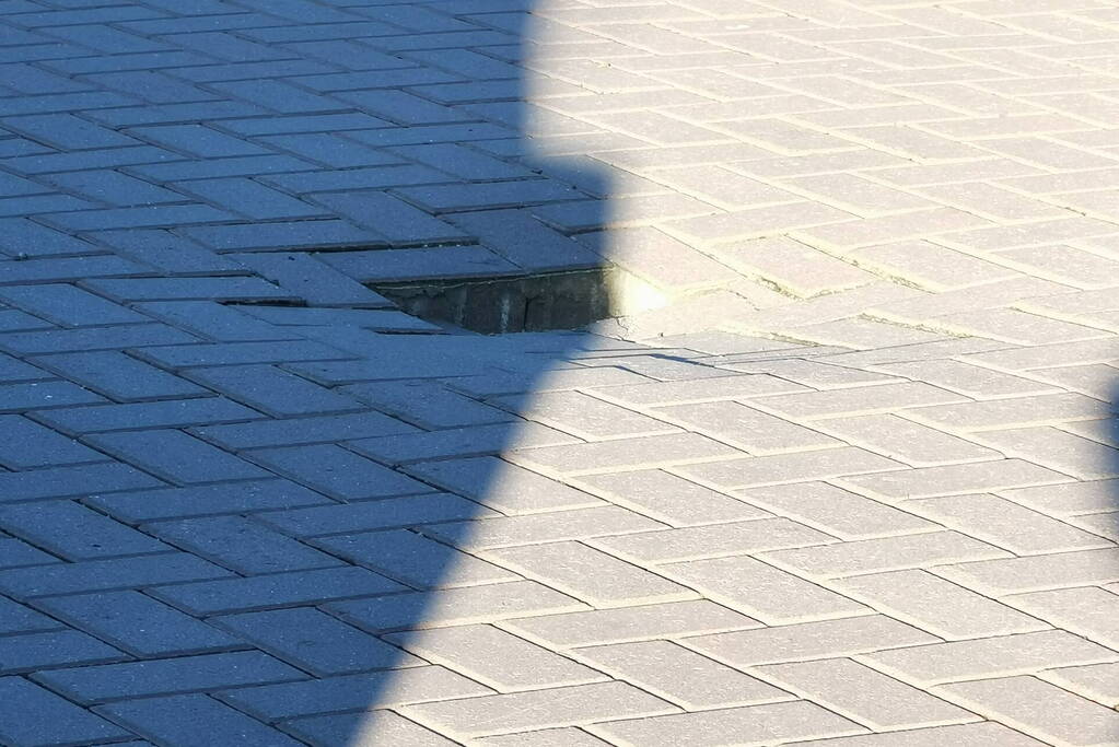 Weg afgesloten door Sinkhole