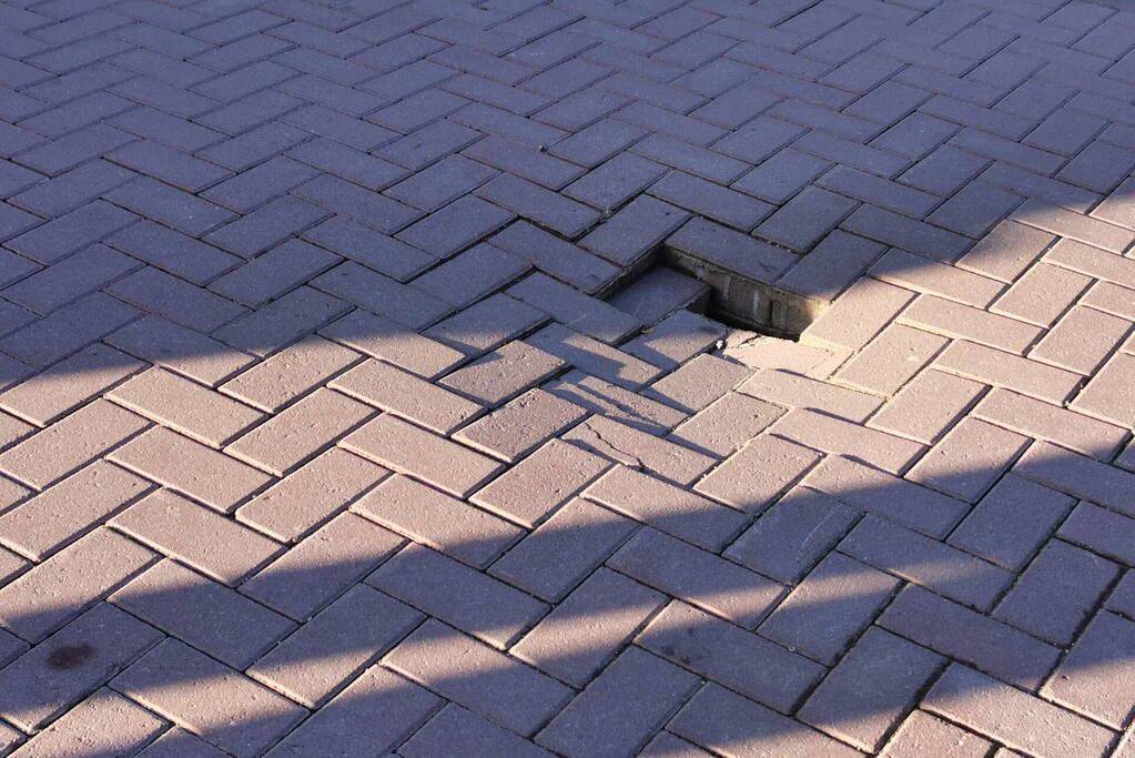 Weg afgesloten door Sinkhole