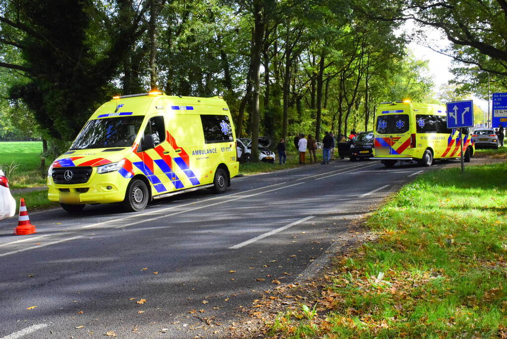 Drie auto's betrokken bij botsing