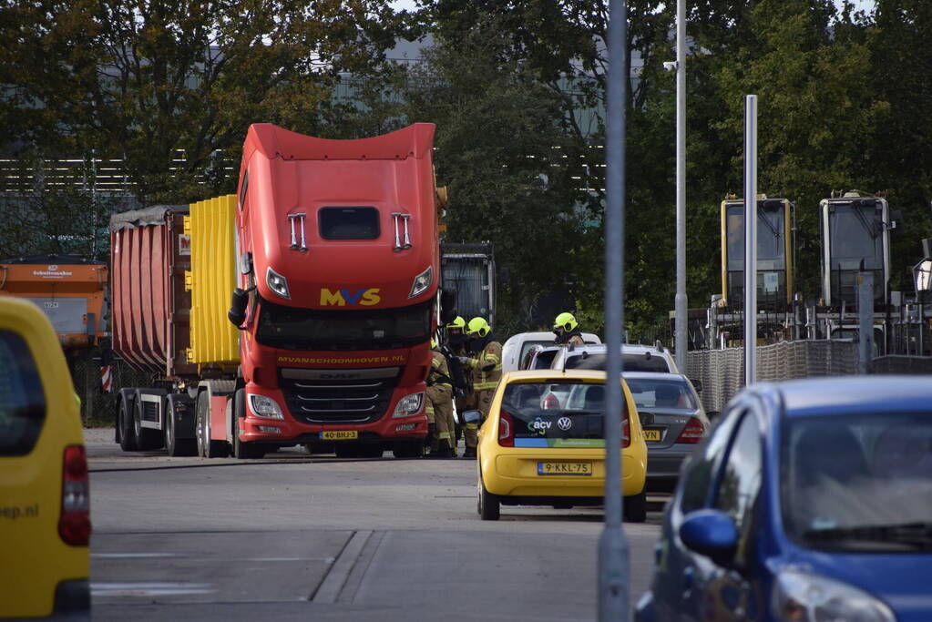 Brand in vrachtwagen snel geblust