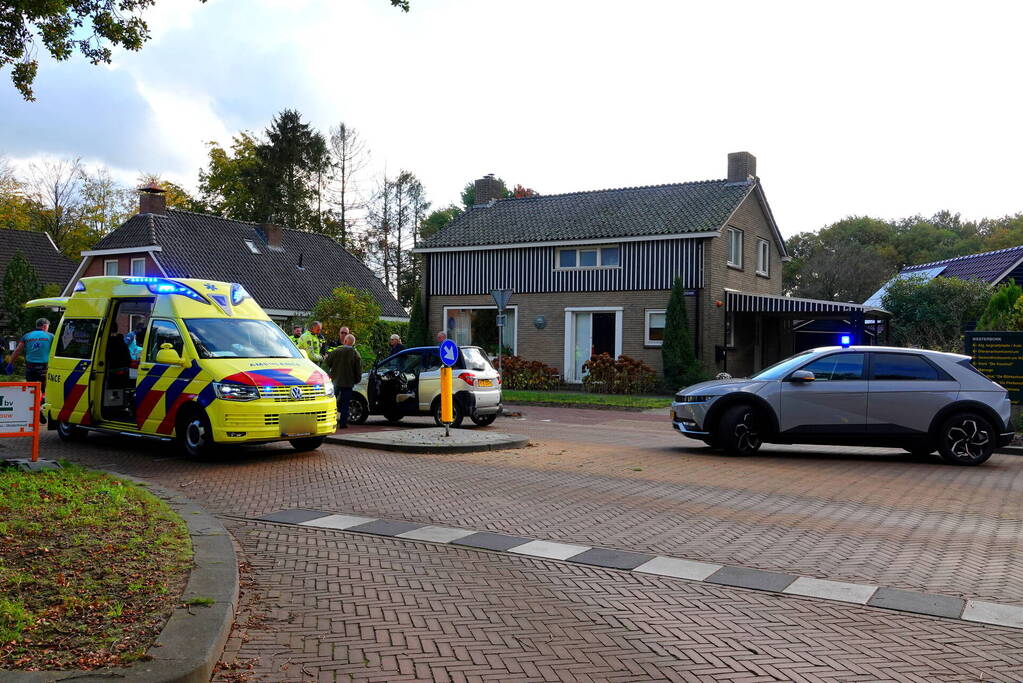 Bestuurder brommobiel rijdt voetganger aan