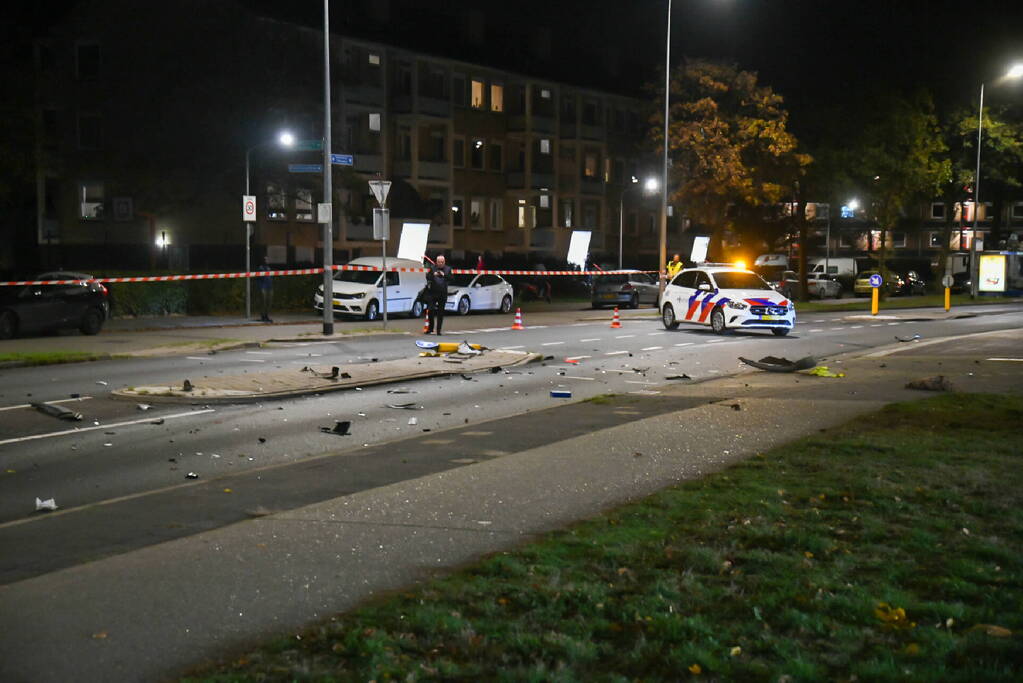 Politiewagen betrokken bij botsing