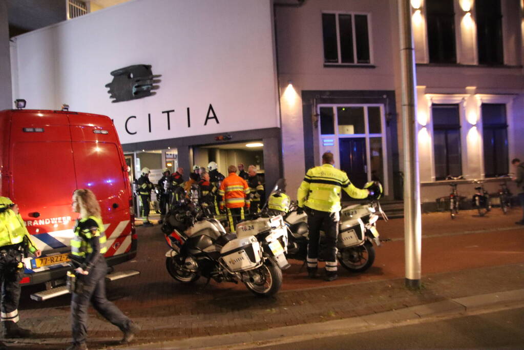 Brandweer ingezet bij rookontwikkeling in gebouw