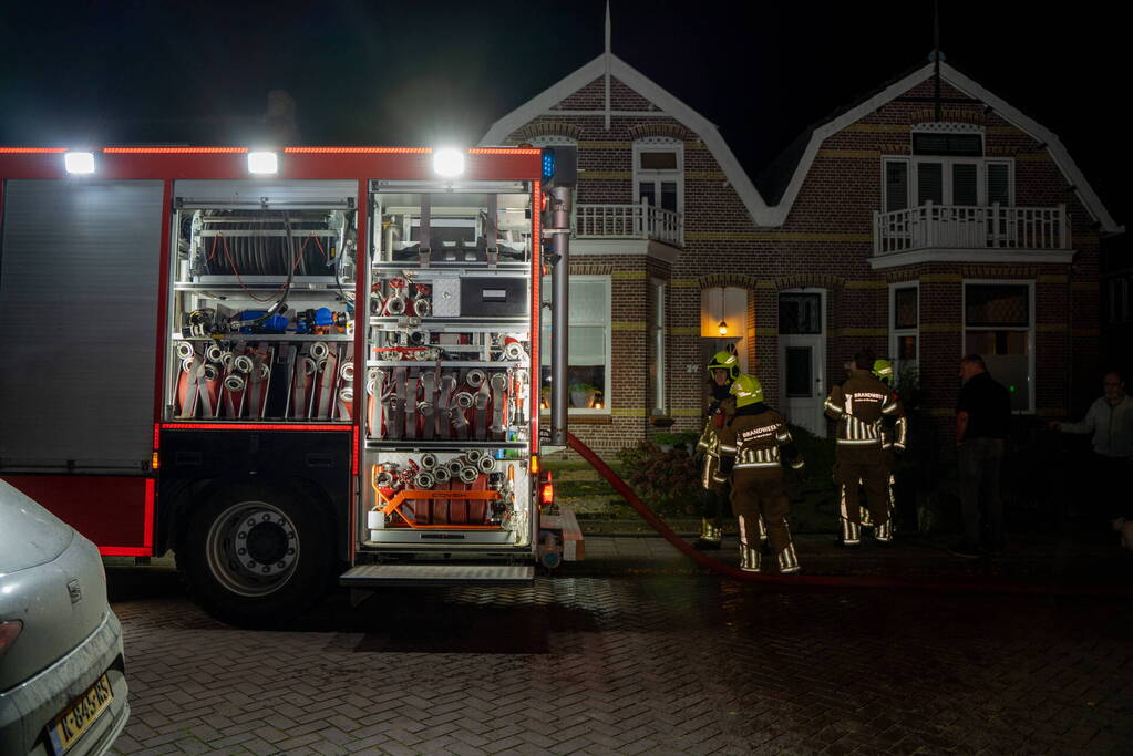 Verjaardagsfeest vroegtijdig gestopt door schoorsteenbrand
