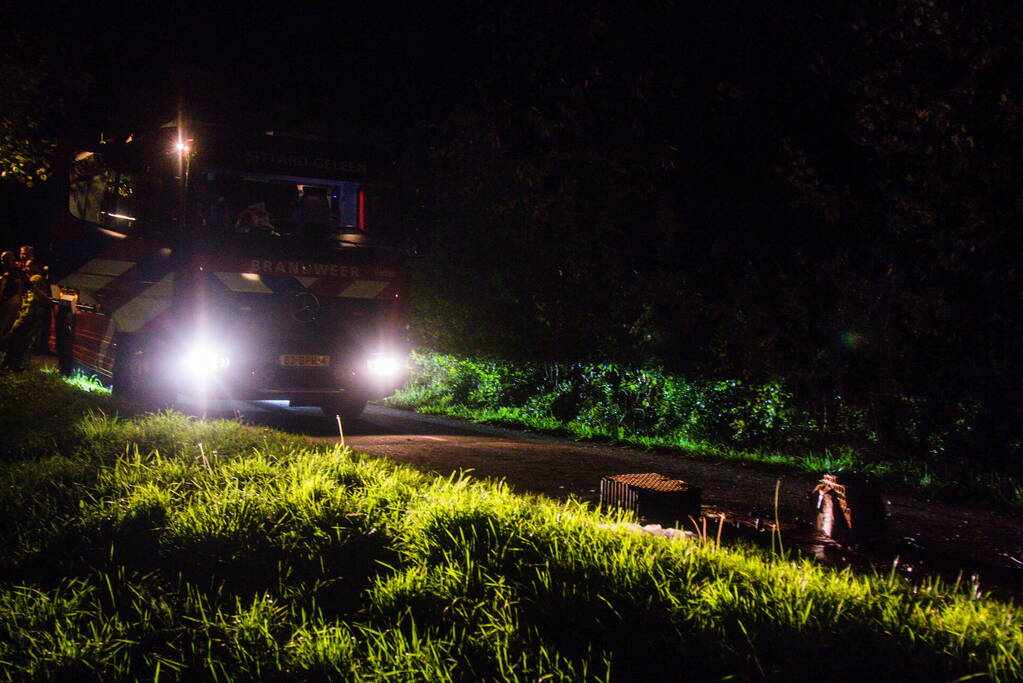 Vuurwerkshow naast gevangenis, brandweer ingezet