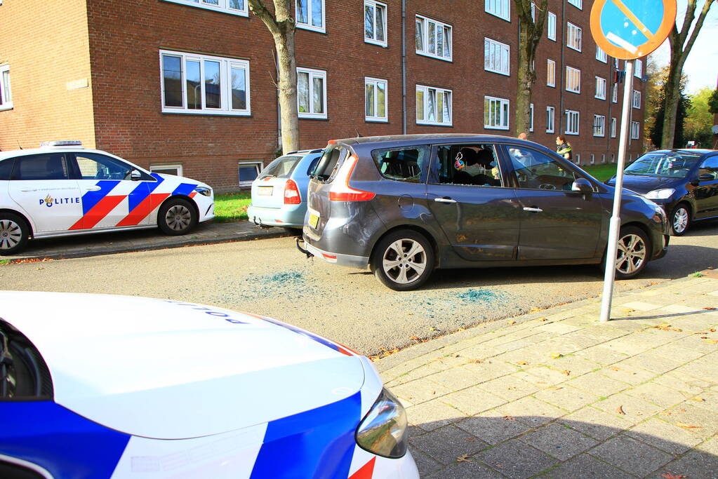 Autoramen kapot geslagen bij verkeersruzie