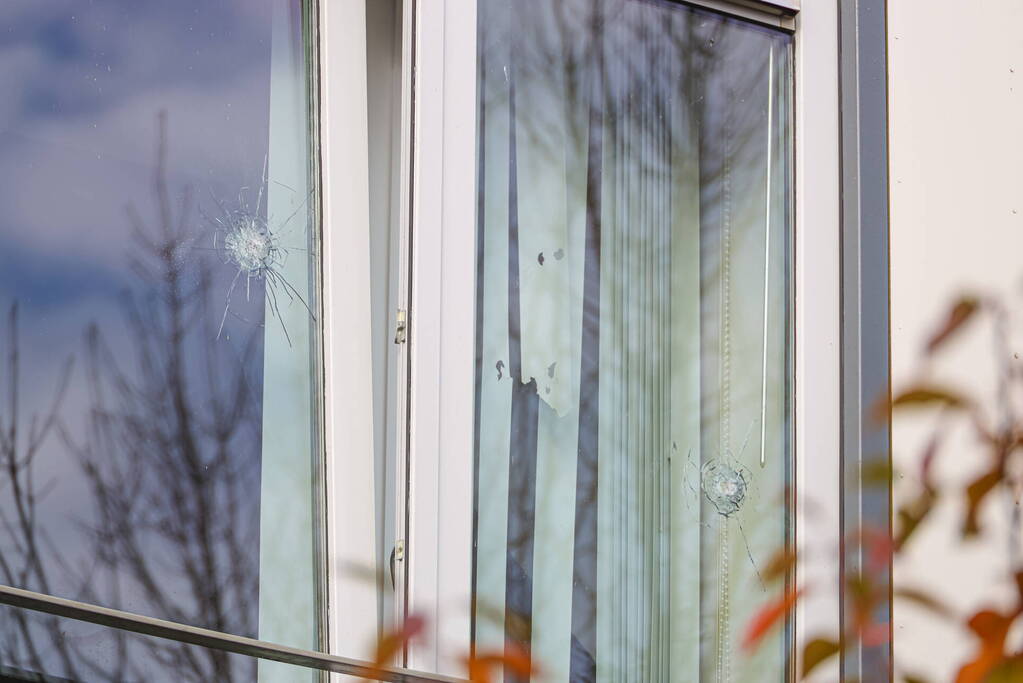 Woning meerdere keren beschoten