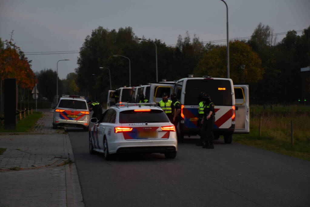 Grote politieactie vanwege illegale scootermeeting