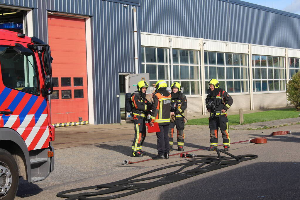 Bedrijfspand ontruimt door chemische reactie