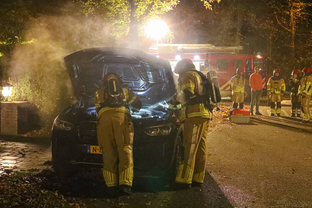 Elektrische BMW iX3 vliegt in brand