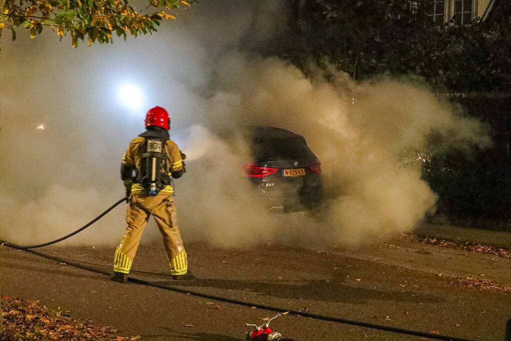 Elektrische BMW iX3 vliegt in brand