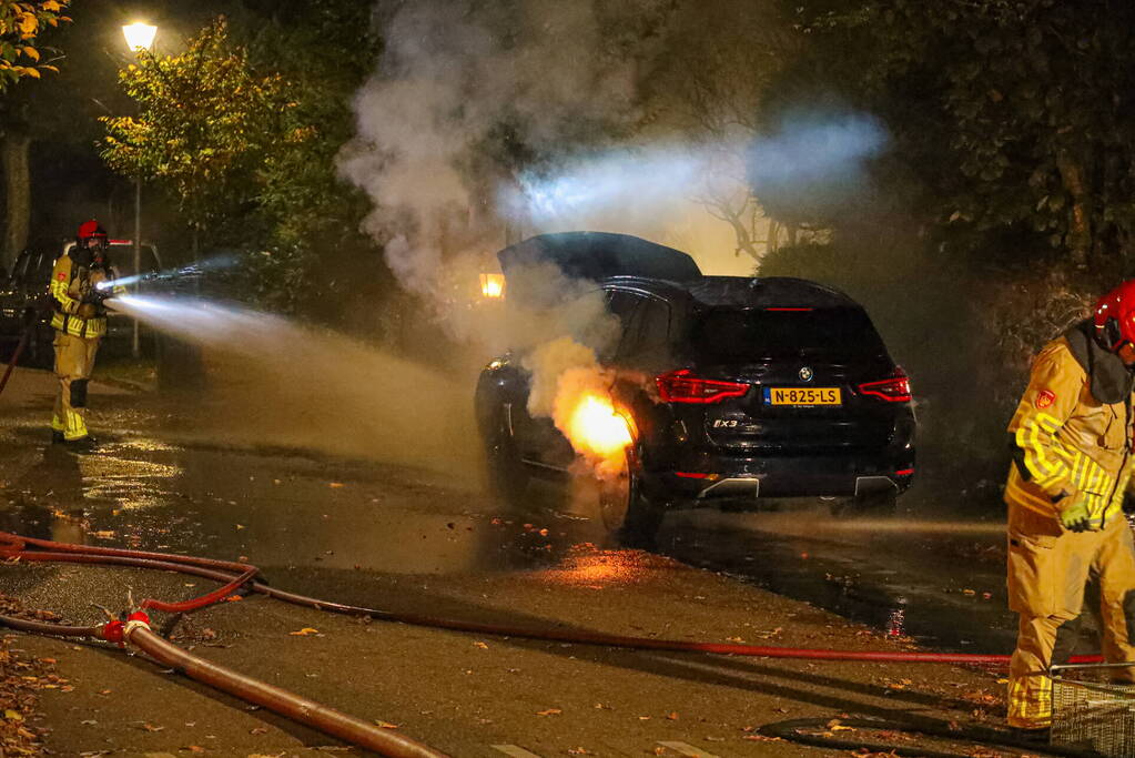 Elektrische BMW iX3 vliegt in brand