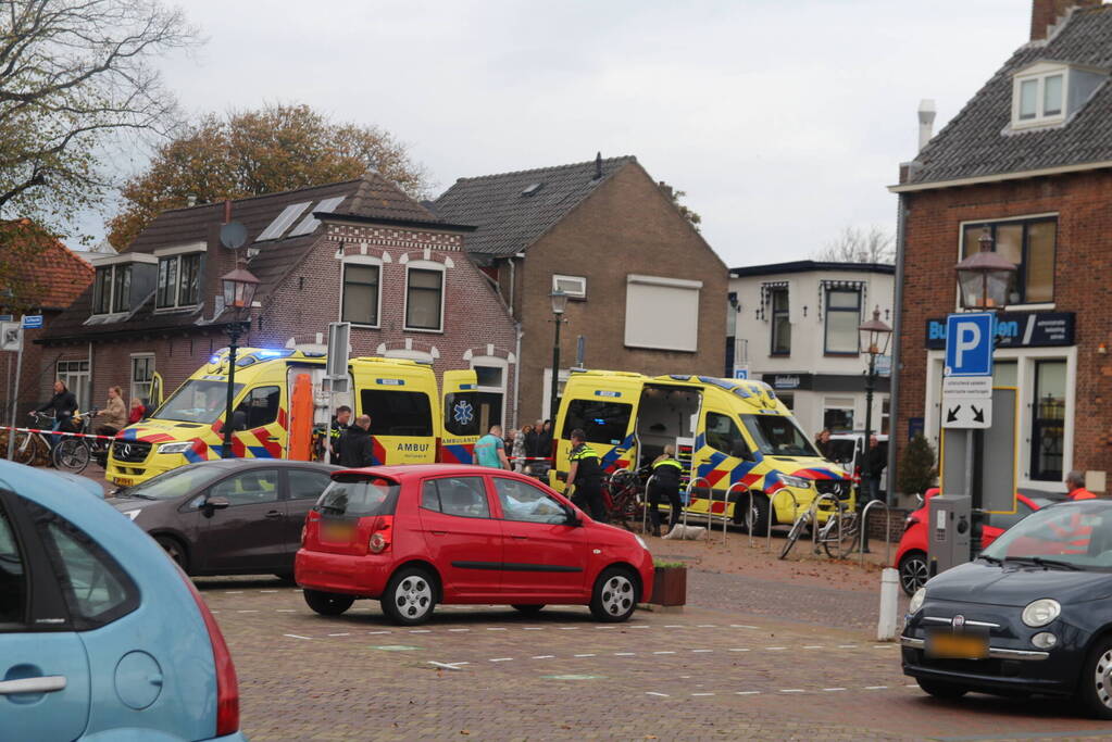 Traumahelikopter landt op brug