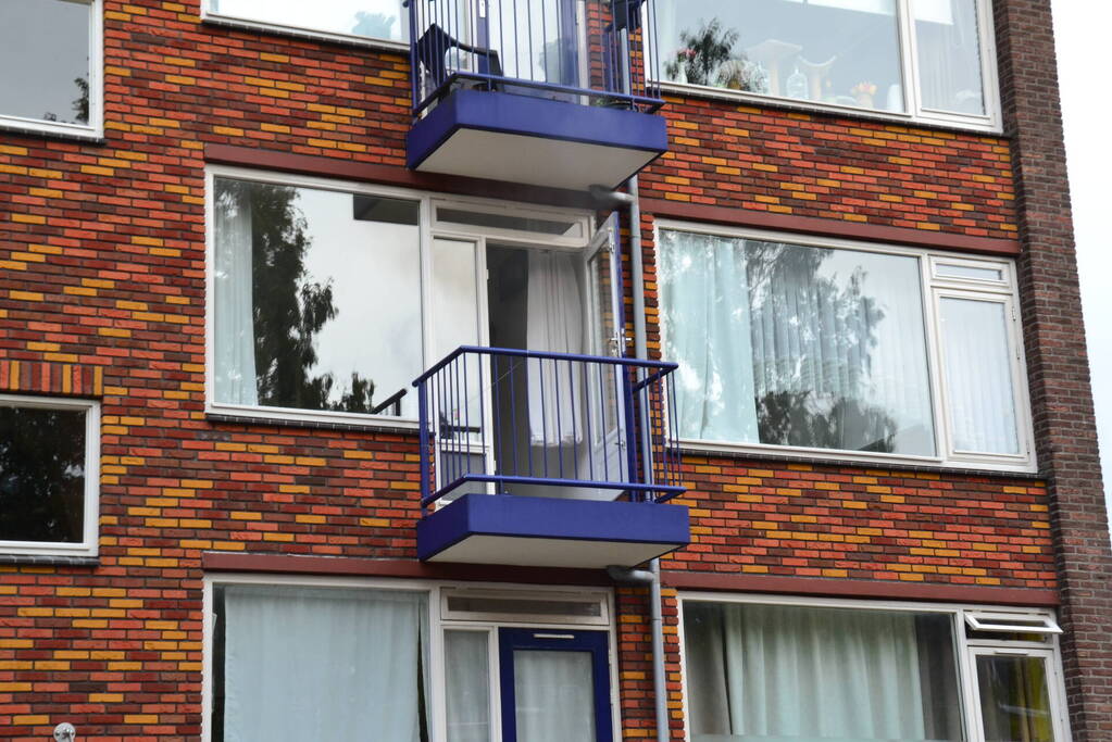 Oven in brand in flatwoning