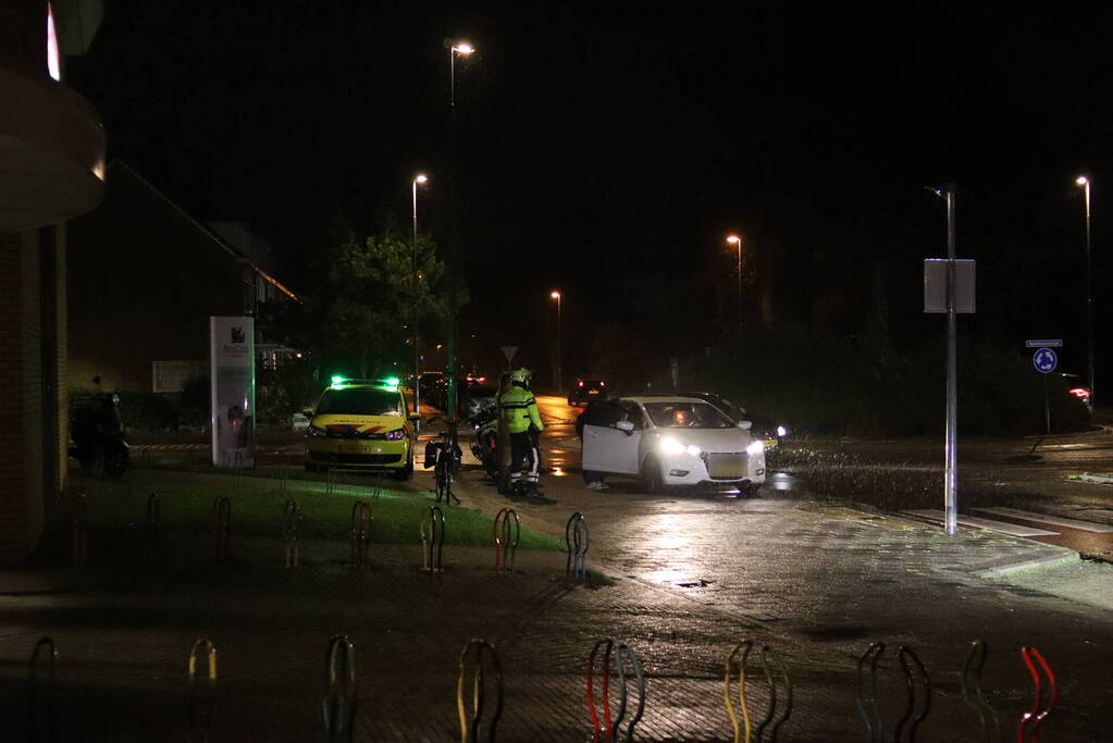 Fietser gewond bij aanrijding met auto