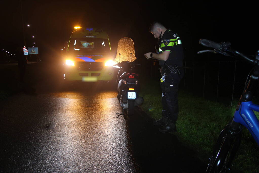 Voetganger vlucht na aanrijding