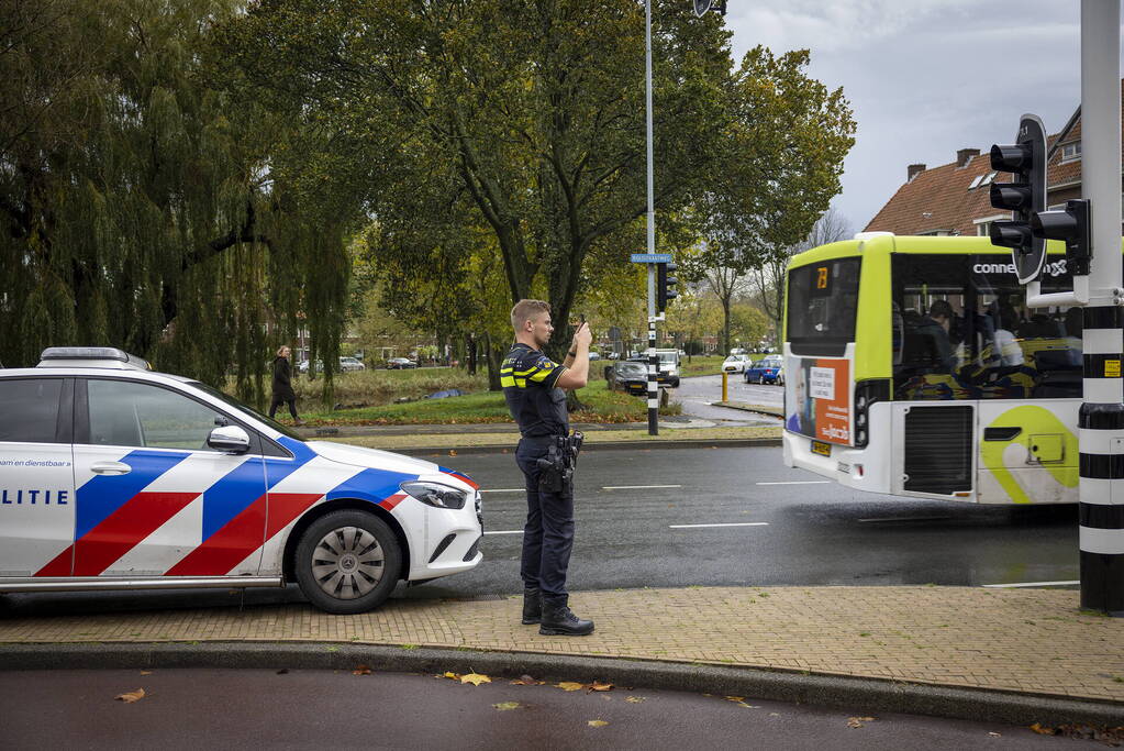 Scooterrijdster gewond bij verkeersongeval