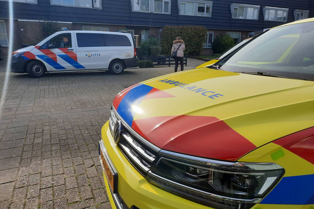 Traumateam assisteert ambulancedienst