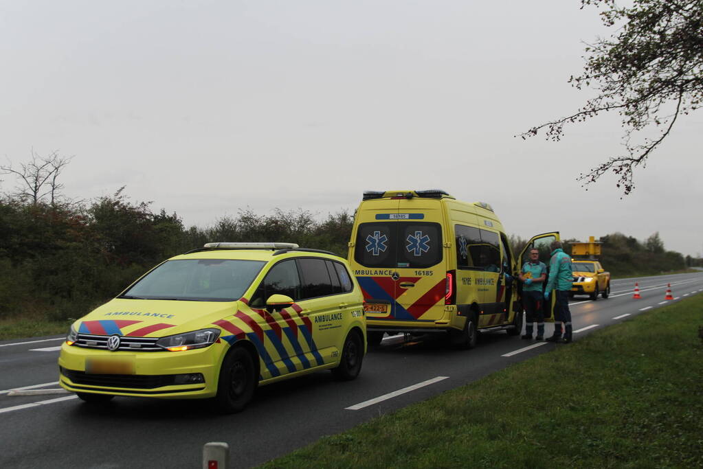 Aanrijding tussen vier voertuigen