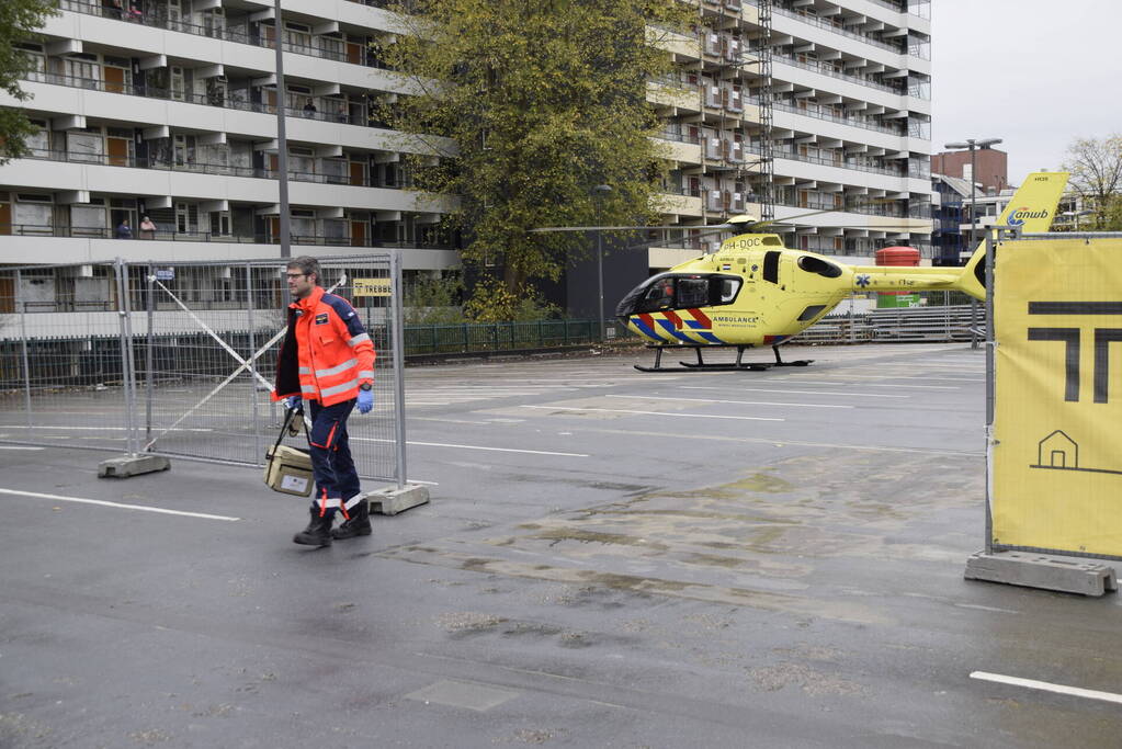 Traumahelikopter trekt veel bekijks