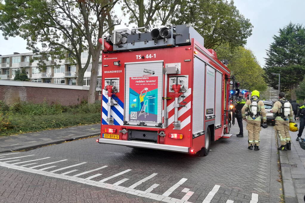 Vuurwerk in pand gegooid