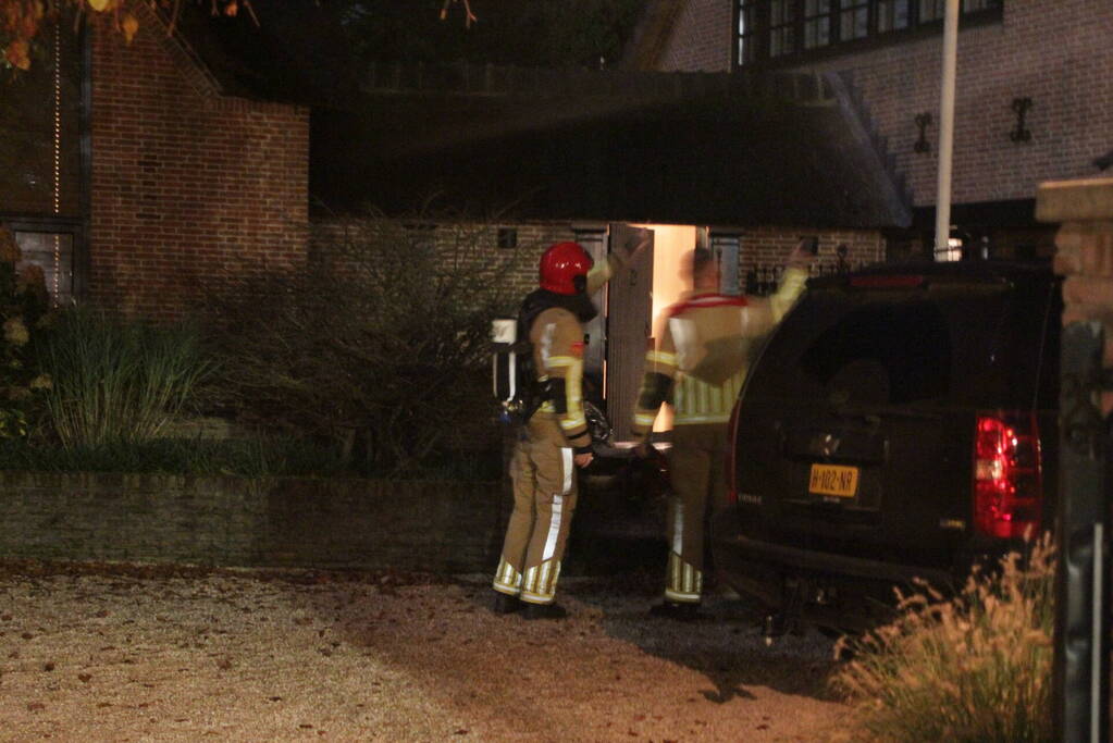 Onderzoek naar vreemde lucht in woning