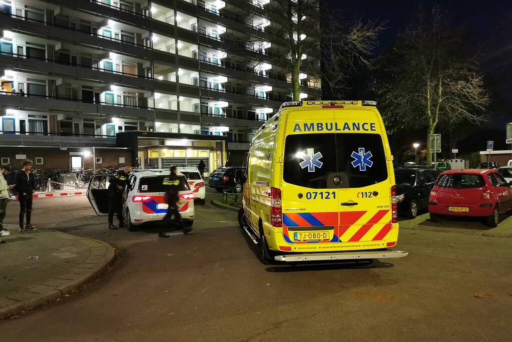 Persoon gewond bij steekincident in woning