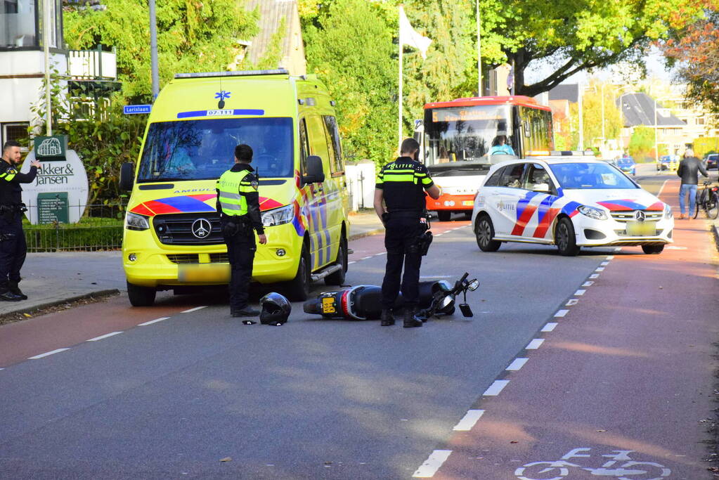 Brommerrijder en e-bike botsen op elkaar