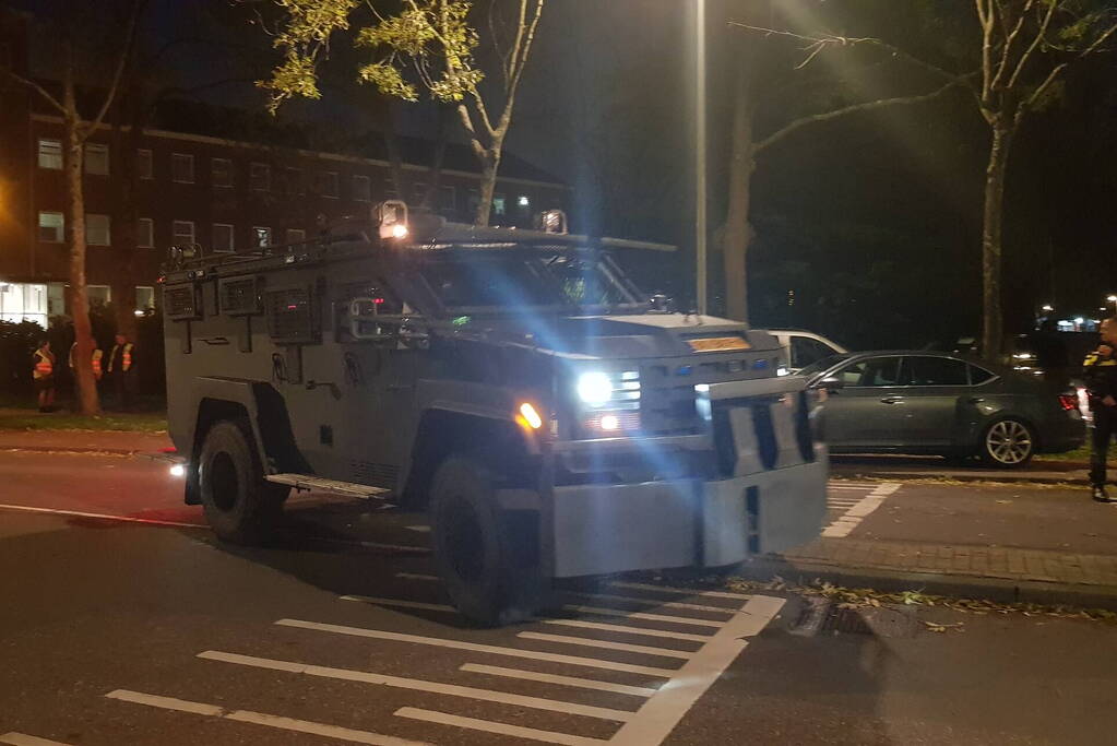 Arrestatieteam oefent gijzeling in school