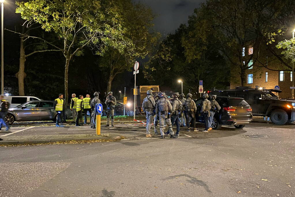 Arrestatieteam oefent gijzeling in school