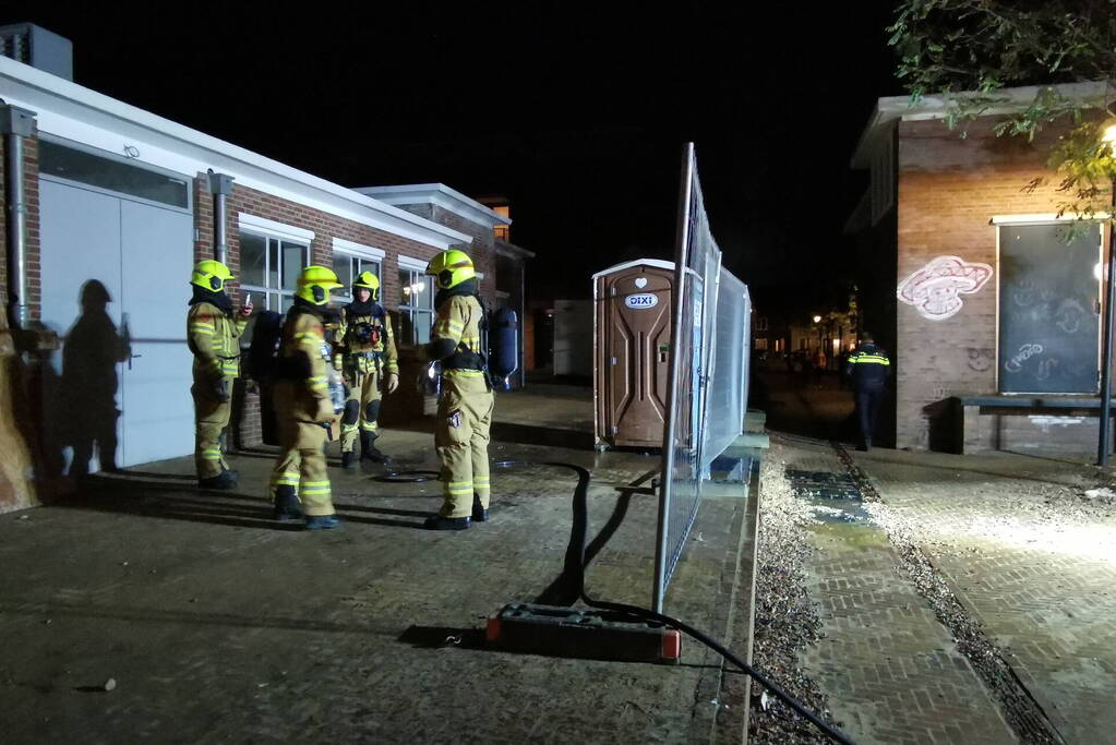 Brandweer ingezet voor brandende dixi