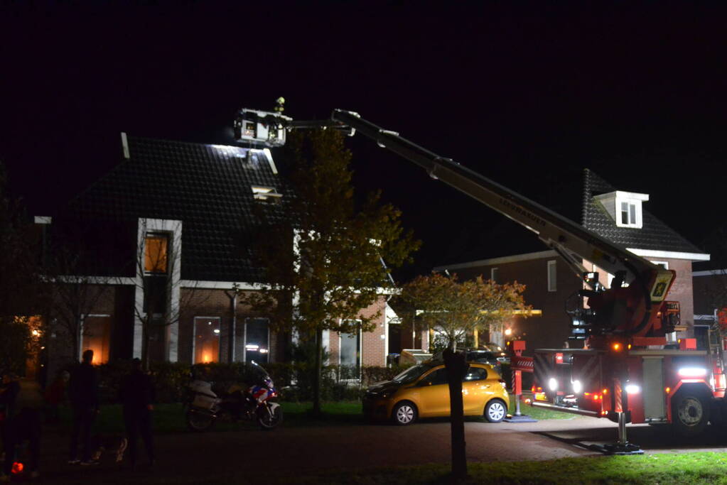 Brandweer ingezet bij brand in schoorsteen
