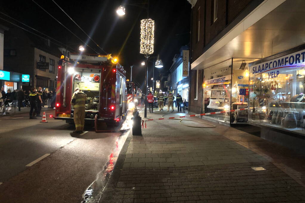 Brand geblust op zolder van woning