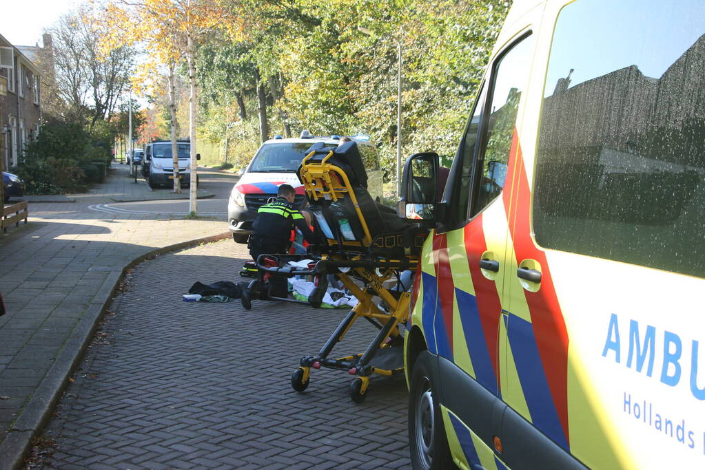 Fietser zwaargewond bij aanrijding