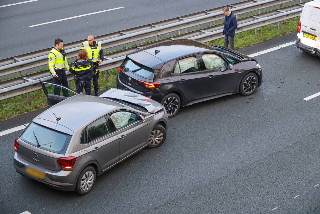 Meerdere voertuigen betrokken bij kettingbotsing