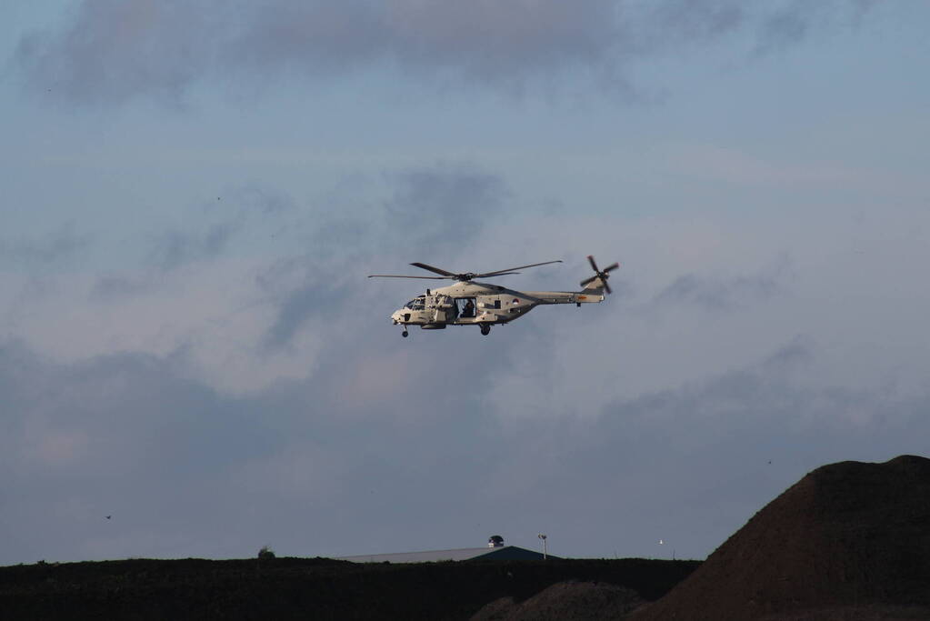 Militaire oefening op vliegbasis Valkenburg