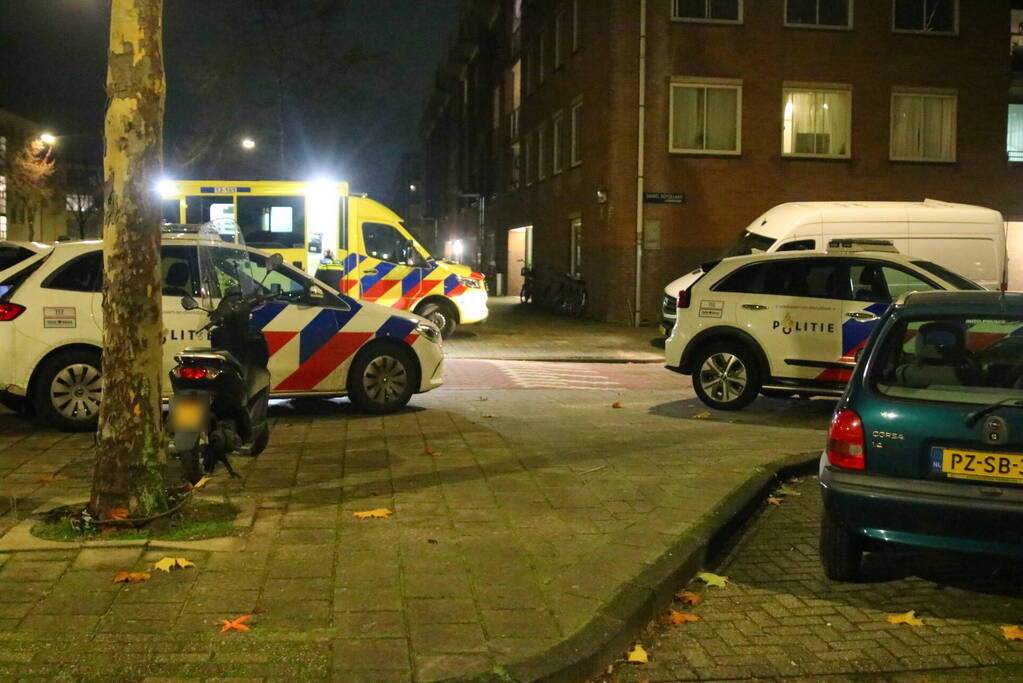 Pakketbezorger in woonwijk overvallen