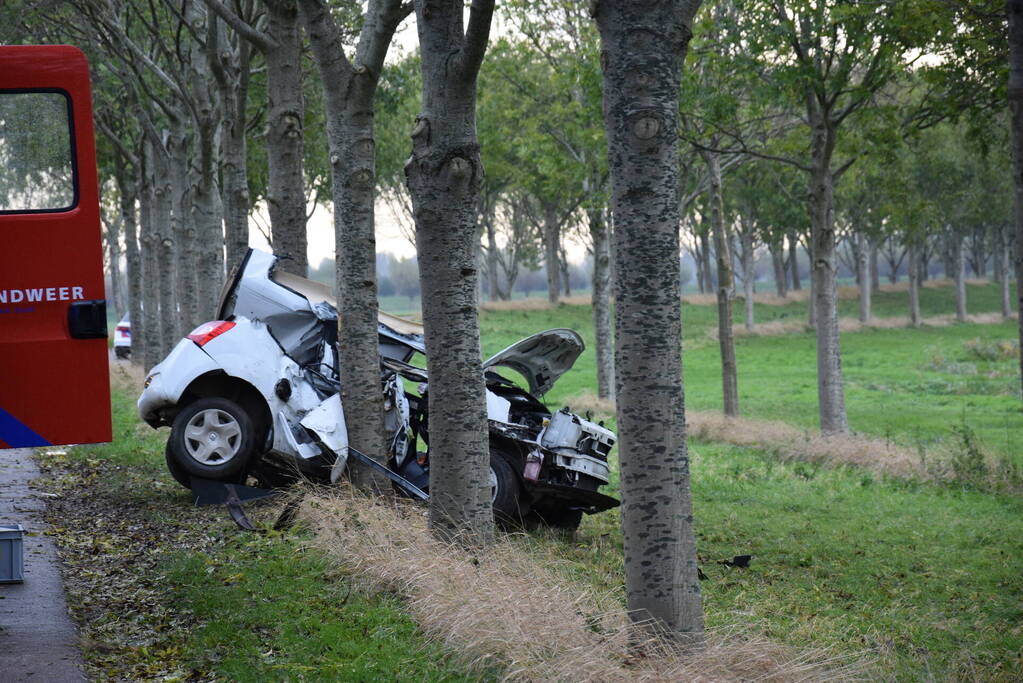 20-jarige man is overleden bij eenzijdig verkeersongeval