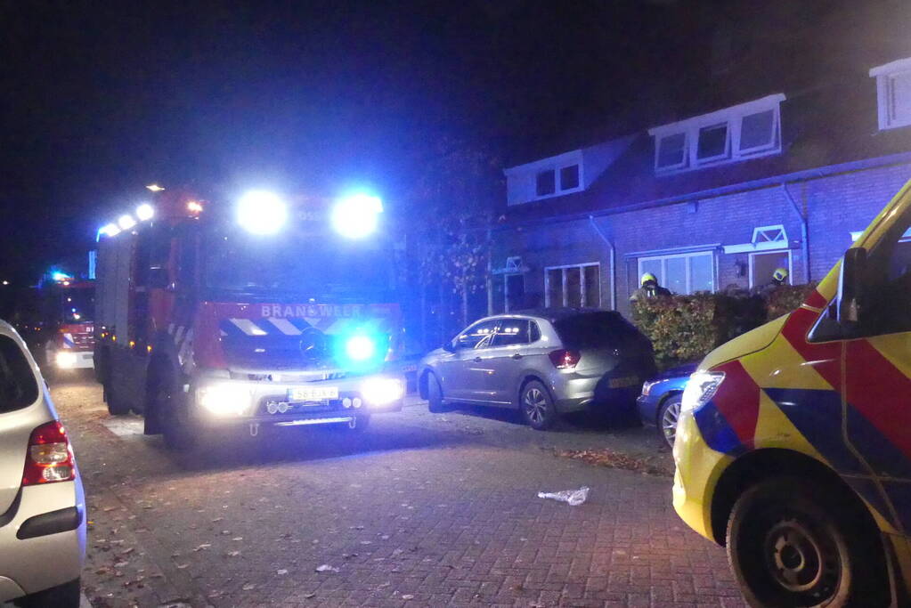 Persoon gewond bij woningbrand