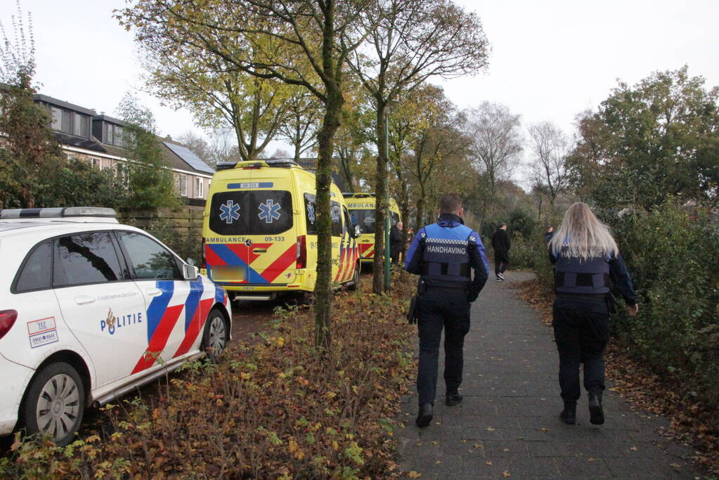 Veel hulpdiensten naar basisschool