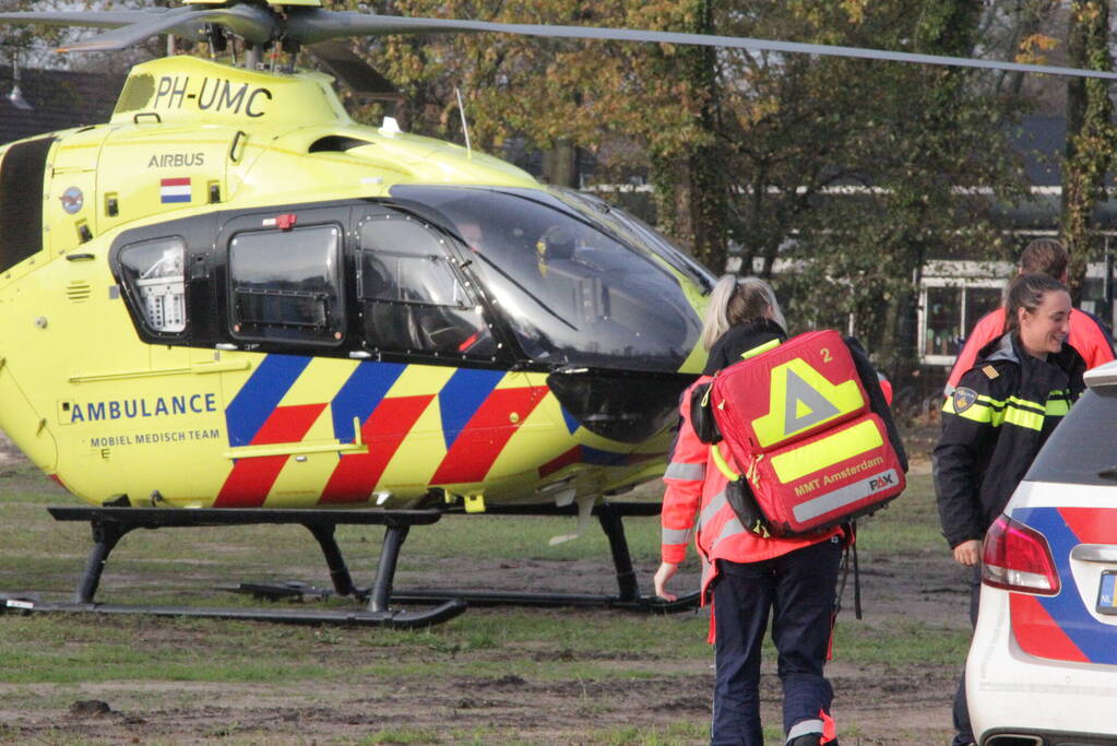 Veel hulpdiensten naar basisschool