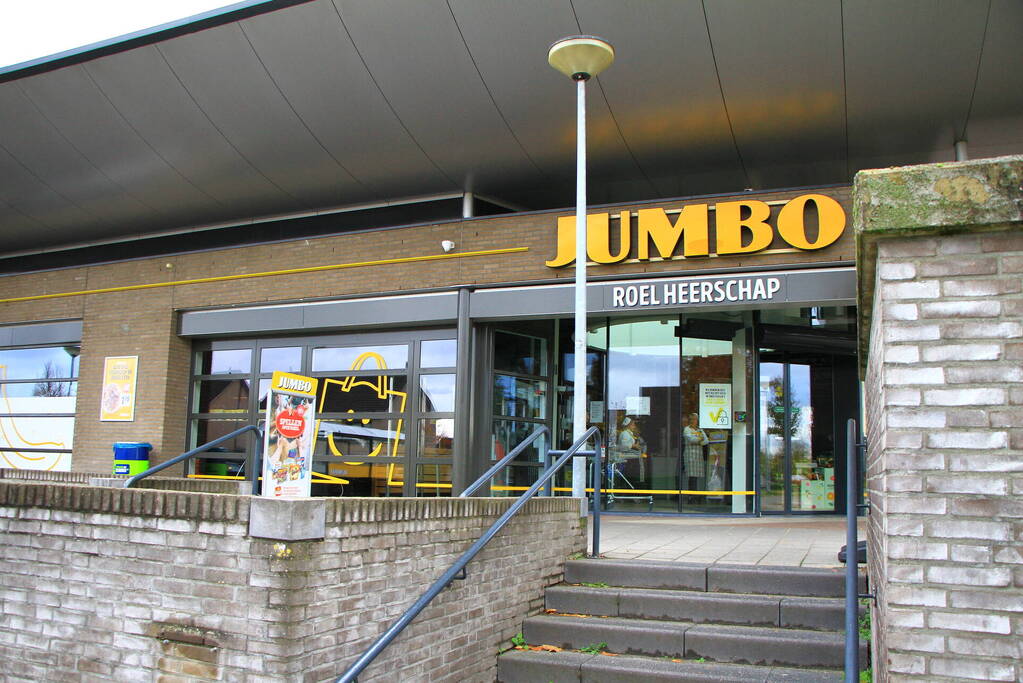 Medewerkers en klanten opgesloten in Jumbo-supermarkt door stroomstoring