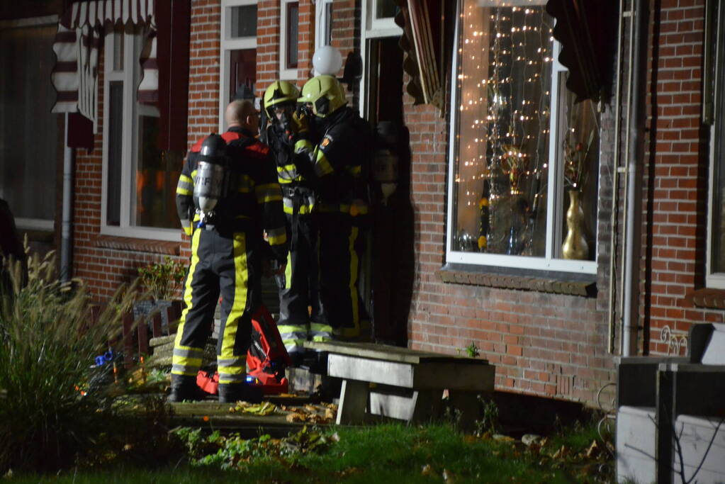 Woning vol rook geventileerd door brandweer