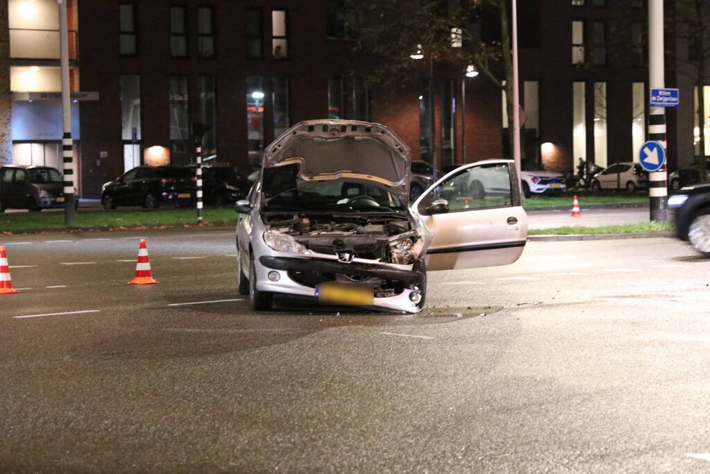 Gewonde en schade bij aanrijding