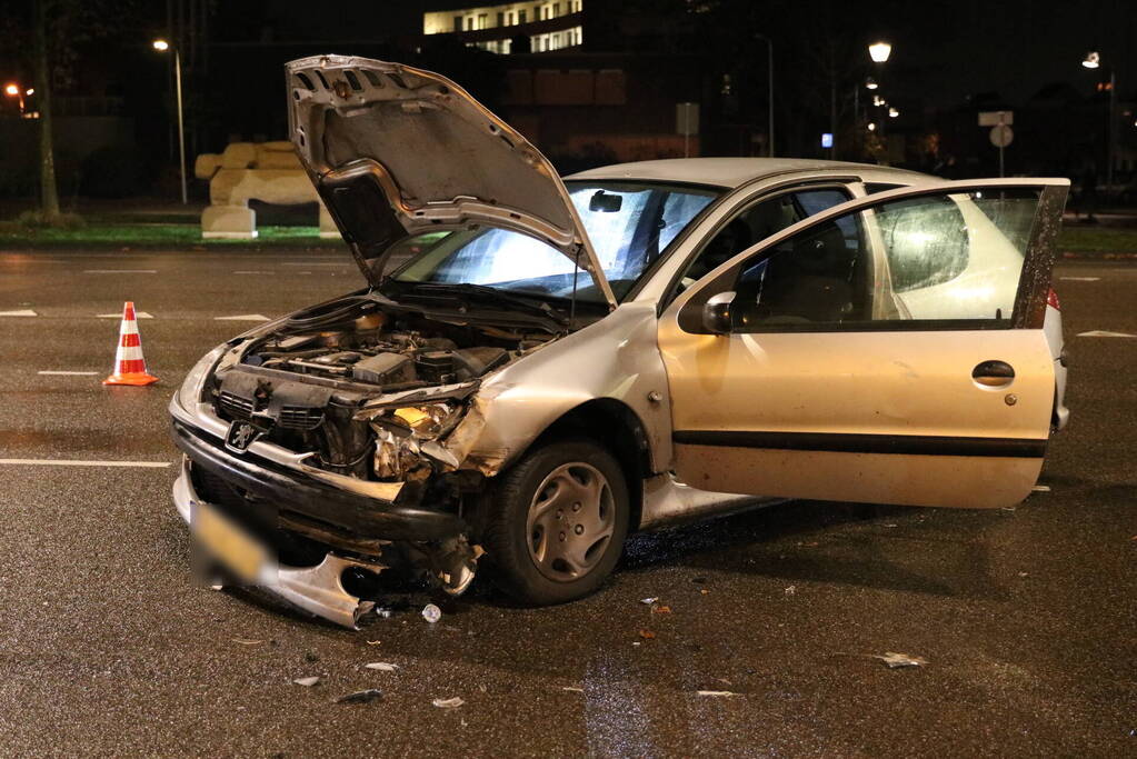 Gewonde en schade bij aanrijding