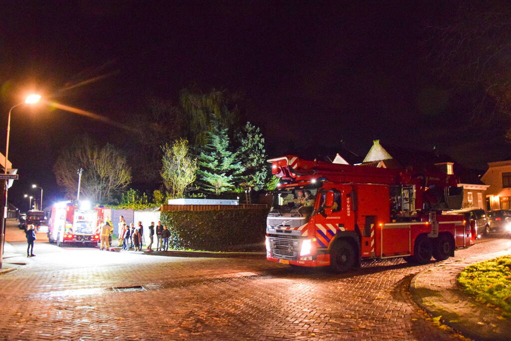 Schoorsteenbrand snel onder controle